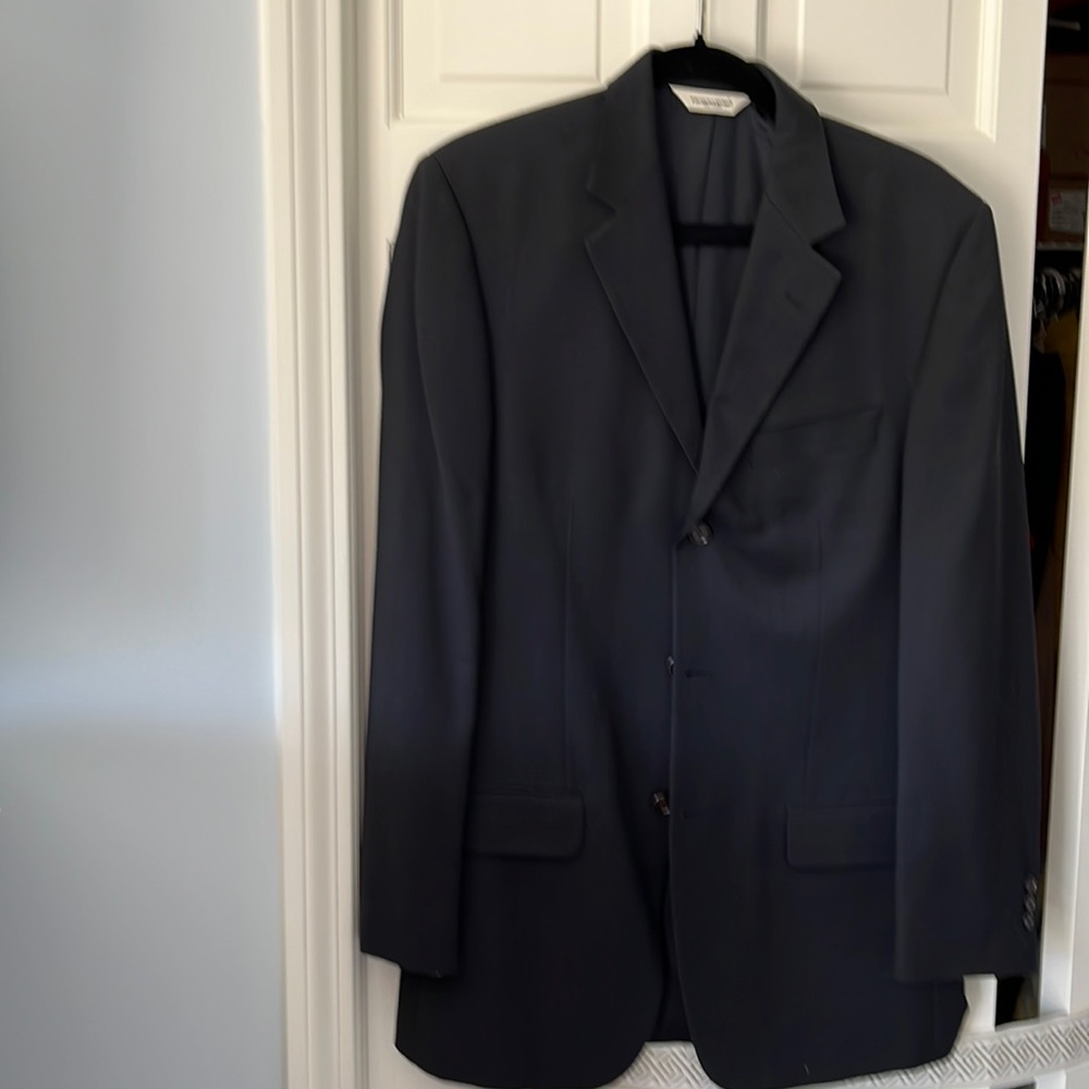 Mens wool dark navy 3 button blazer. 38 tall